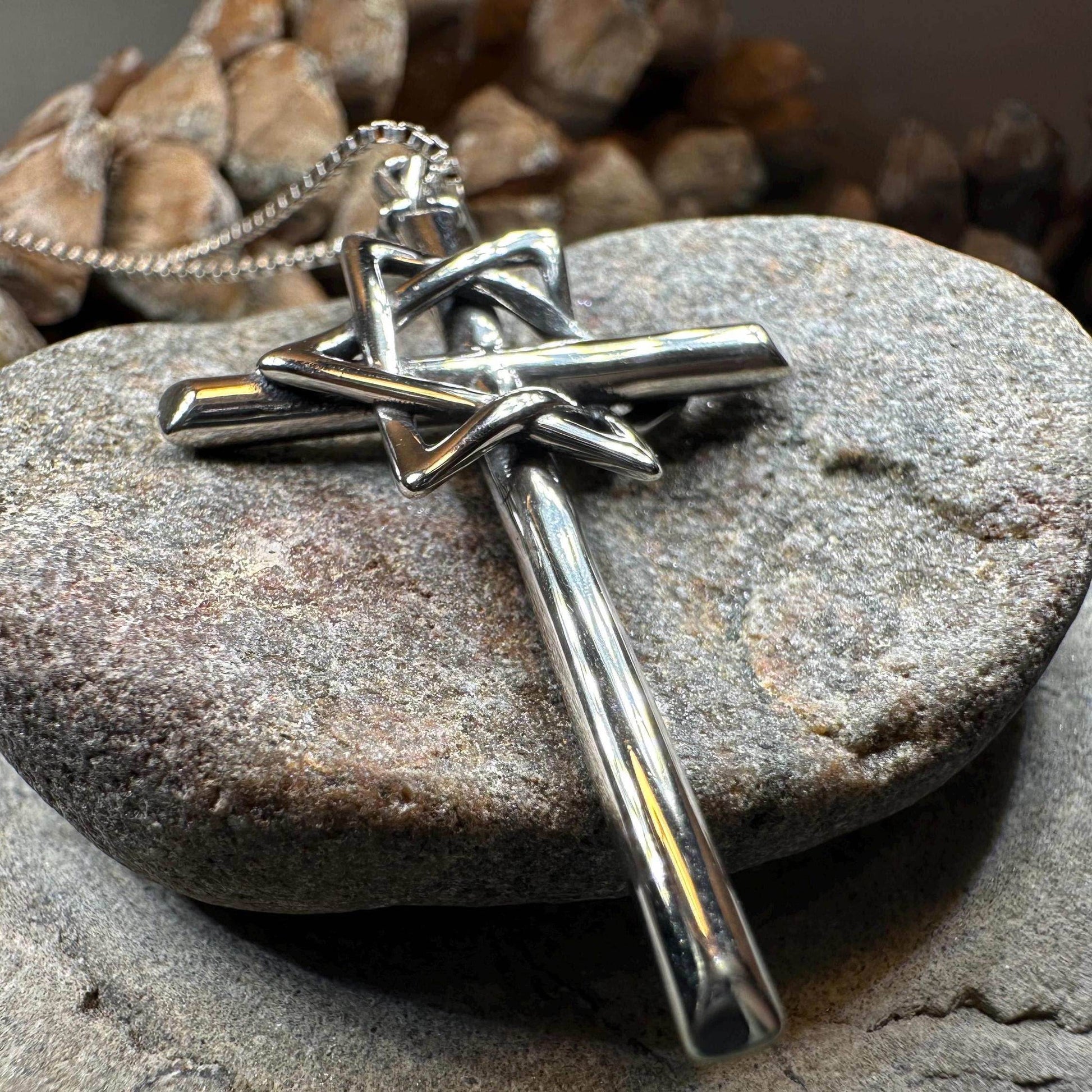 Large Star of David Cross Necklace - 18