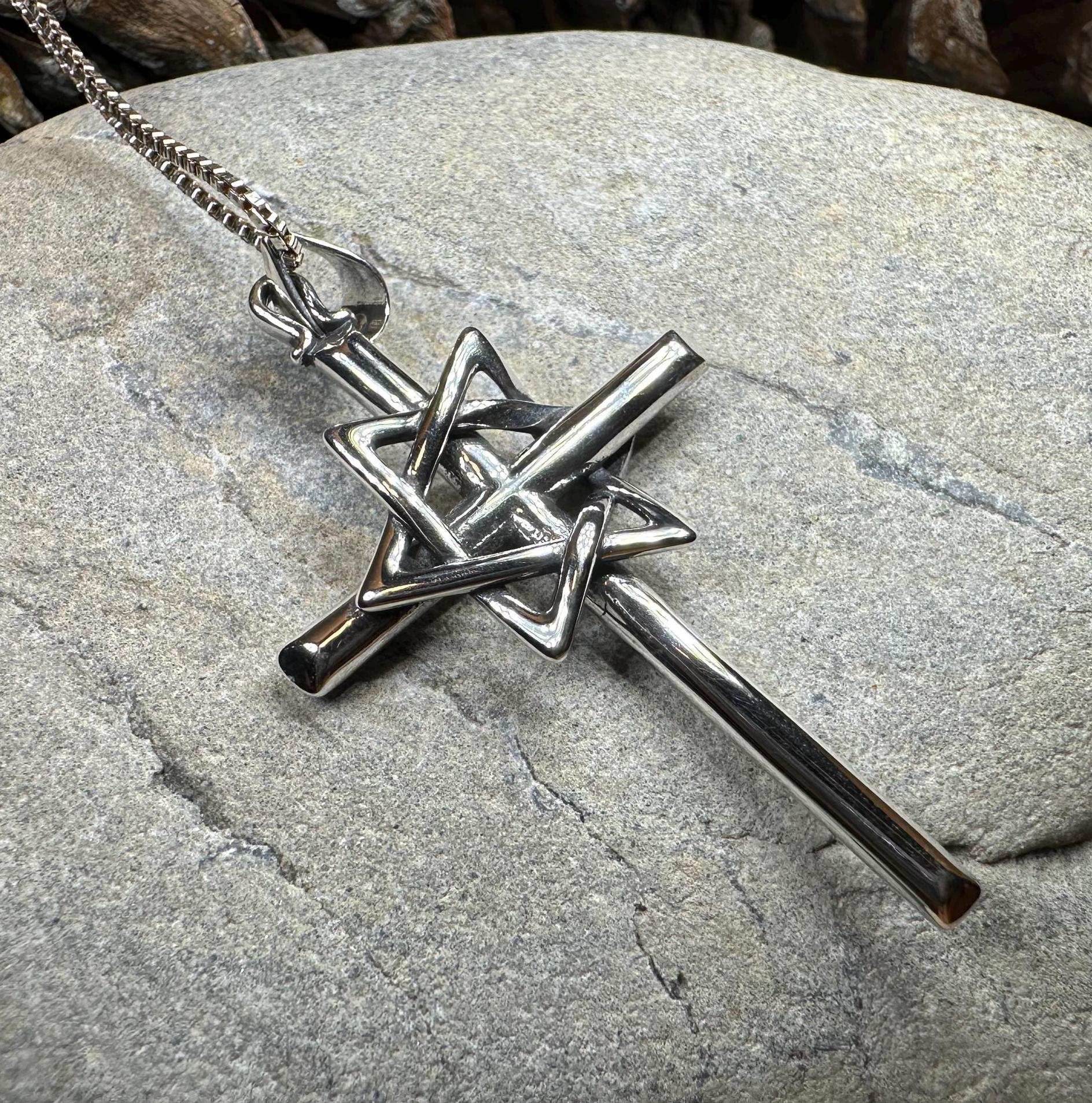 Large Star of David Cross Necklace - 18