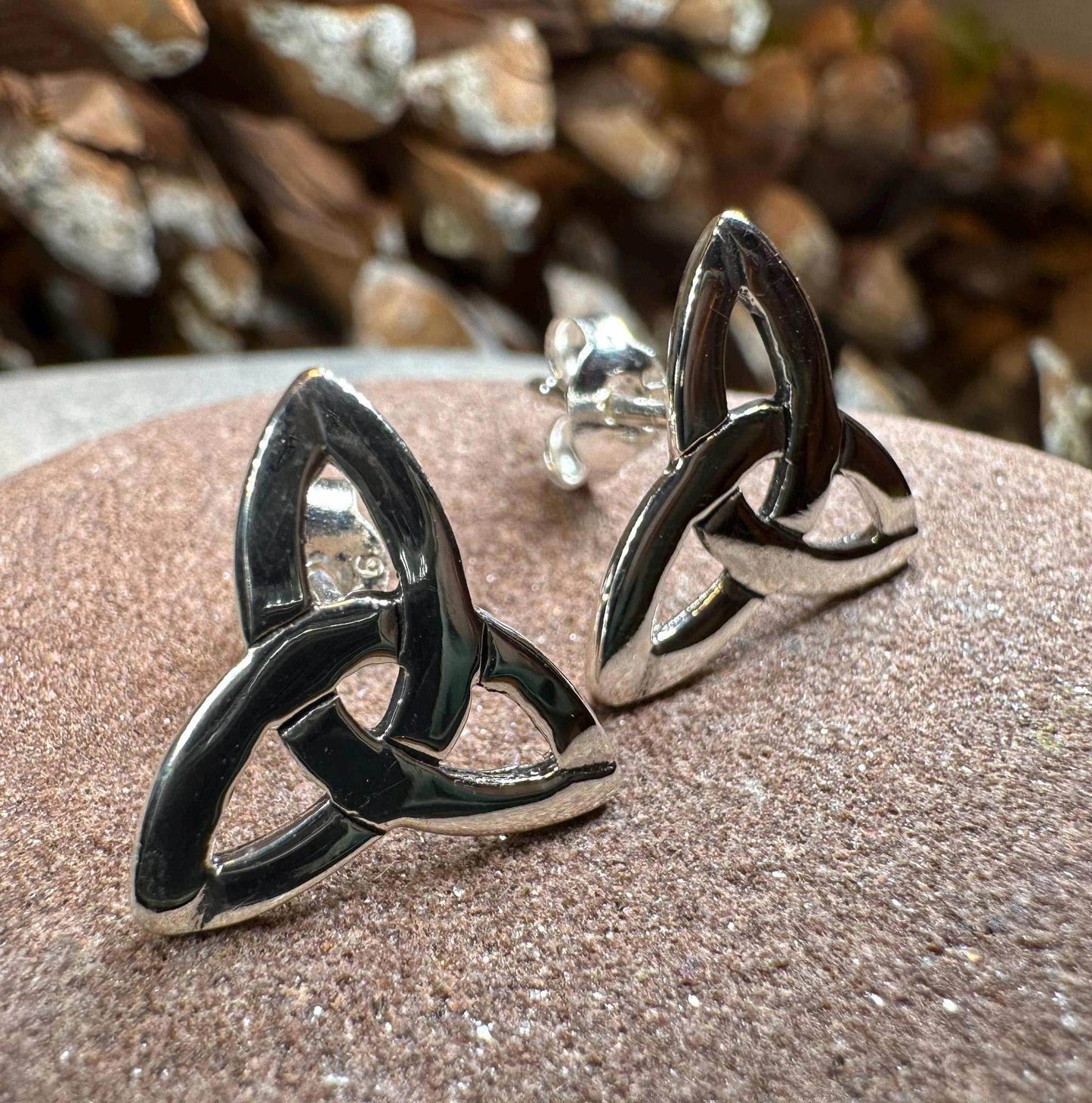 Zephyr Celtic Trinity Knot Earrings - 