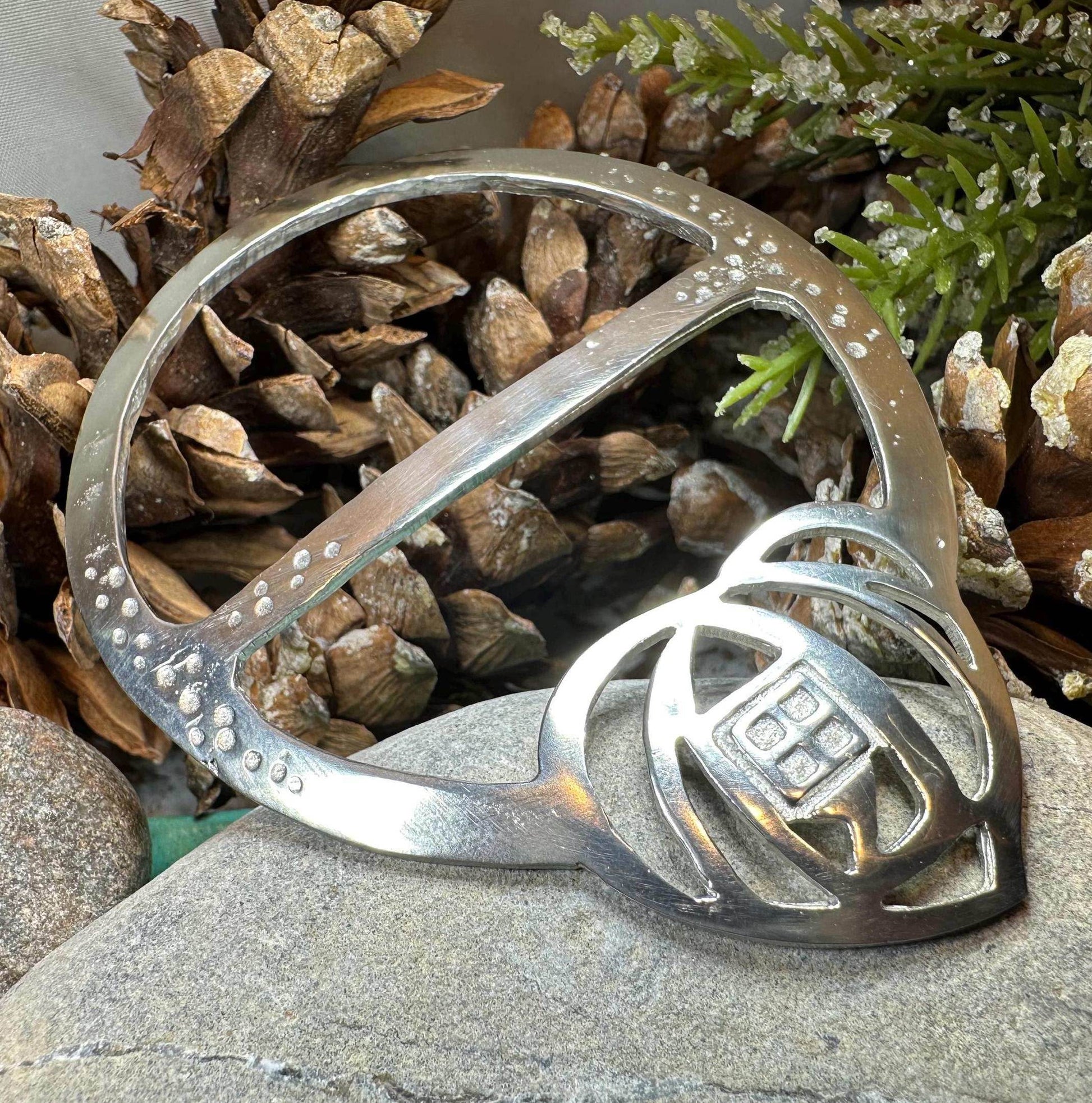 Celtic Mackintosh Heart Scarf Ring - 