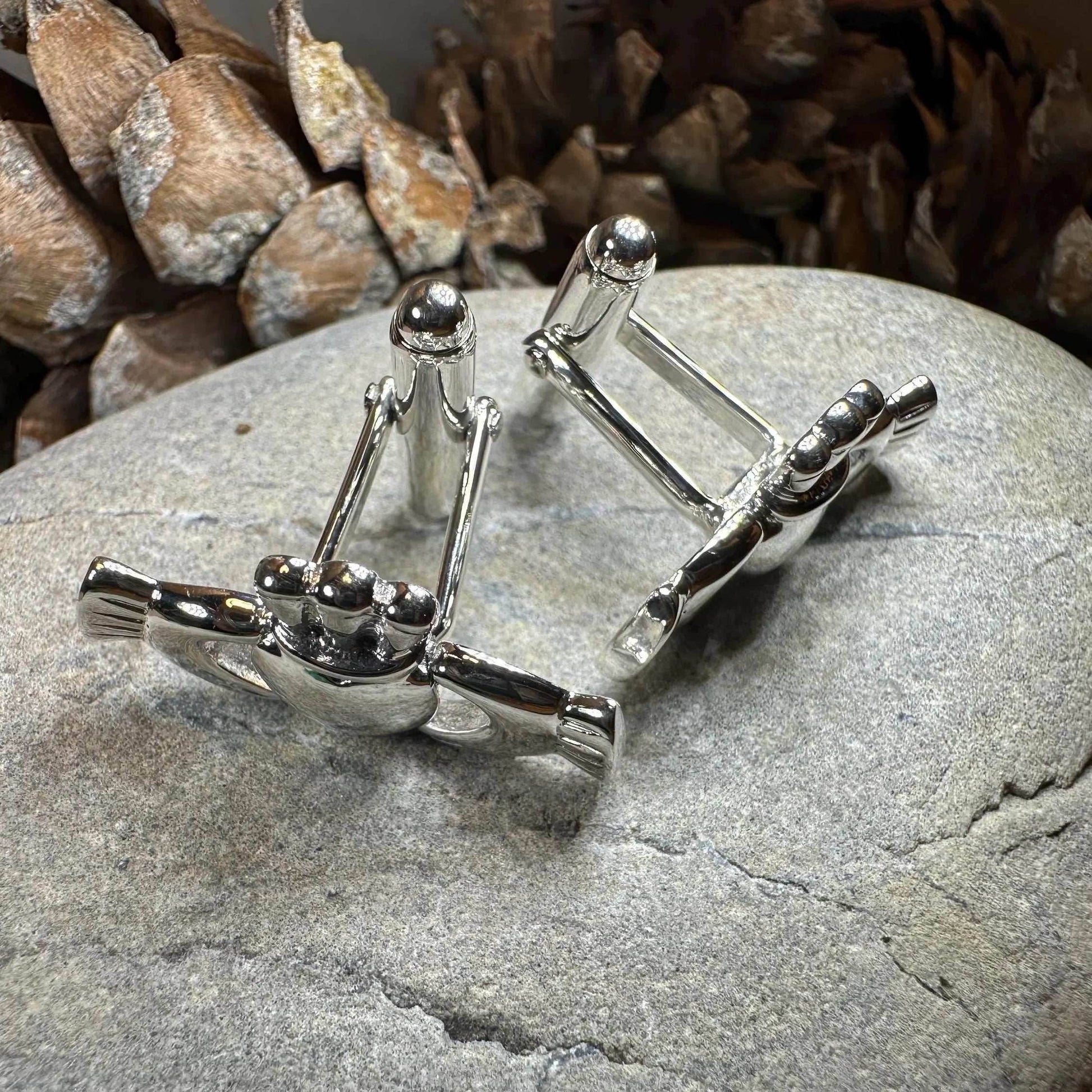 Fíorghrá Claddagh Cuff Links - 