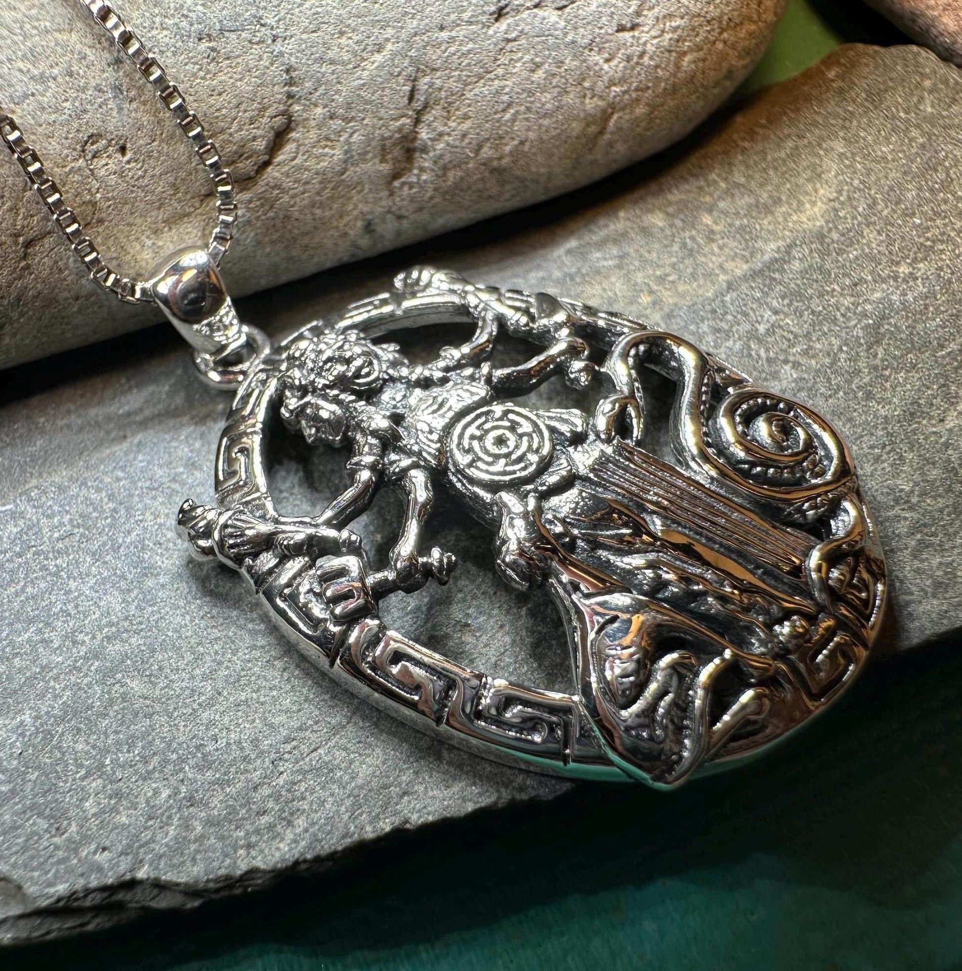 Hecate Wheel Necklace - 18