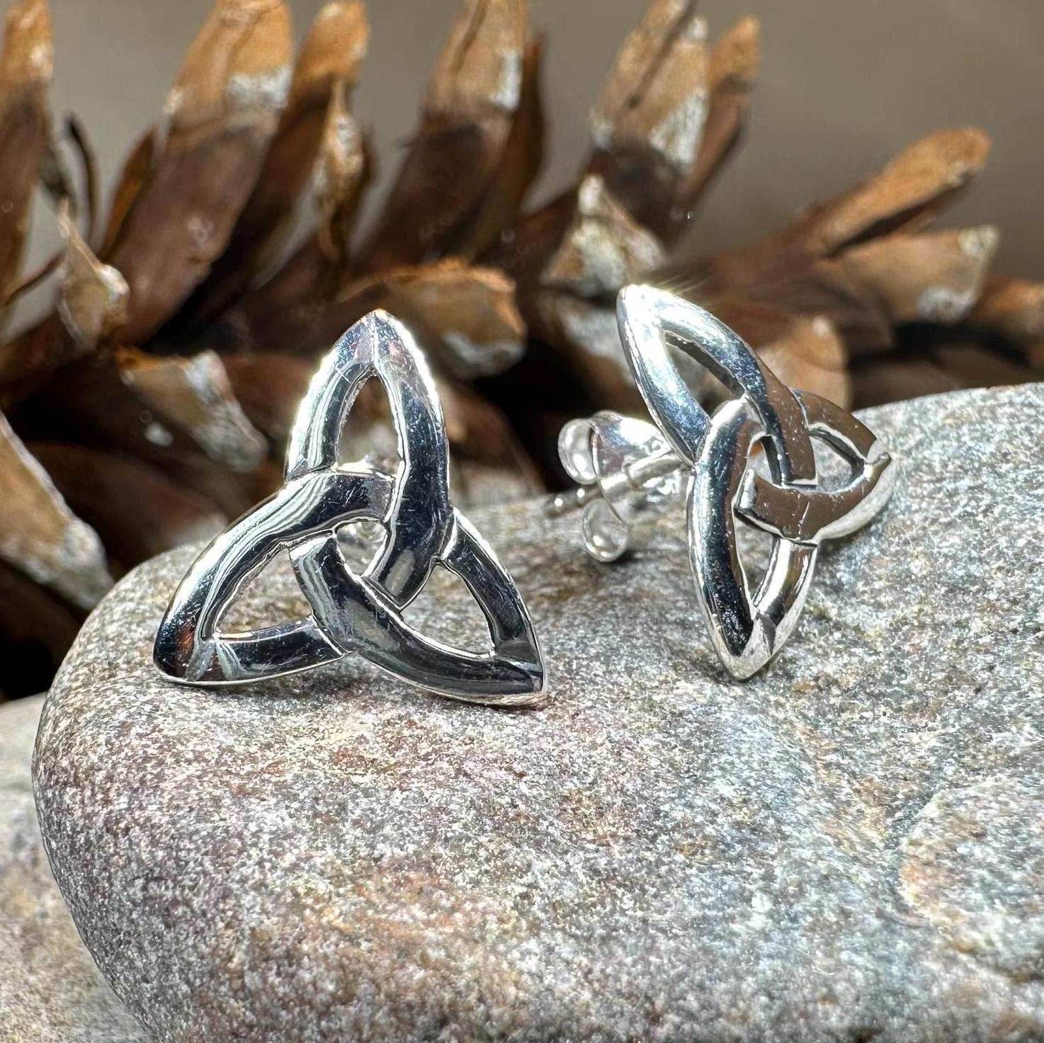 Zephyr Celtic Trinity Knot Earrings - 