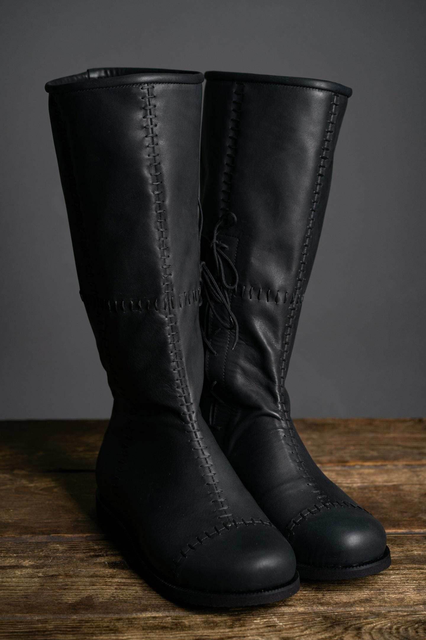 Aragorn's Black Leather Boots - 