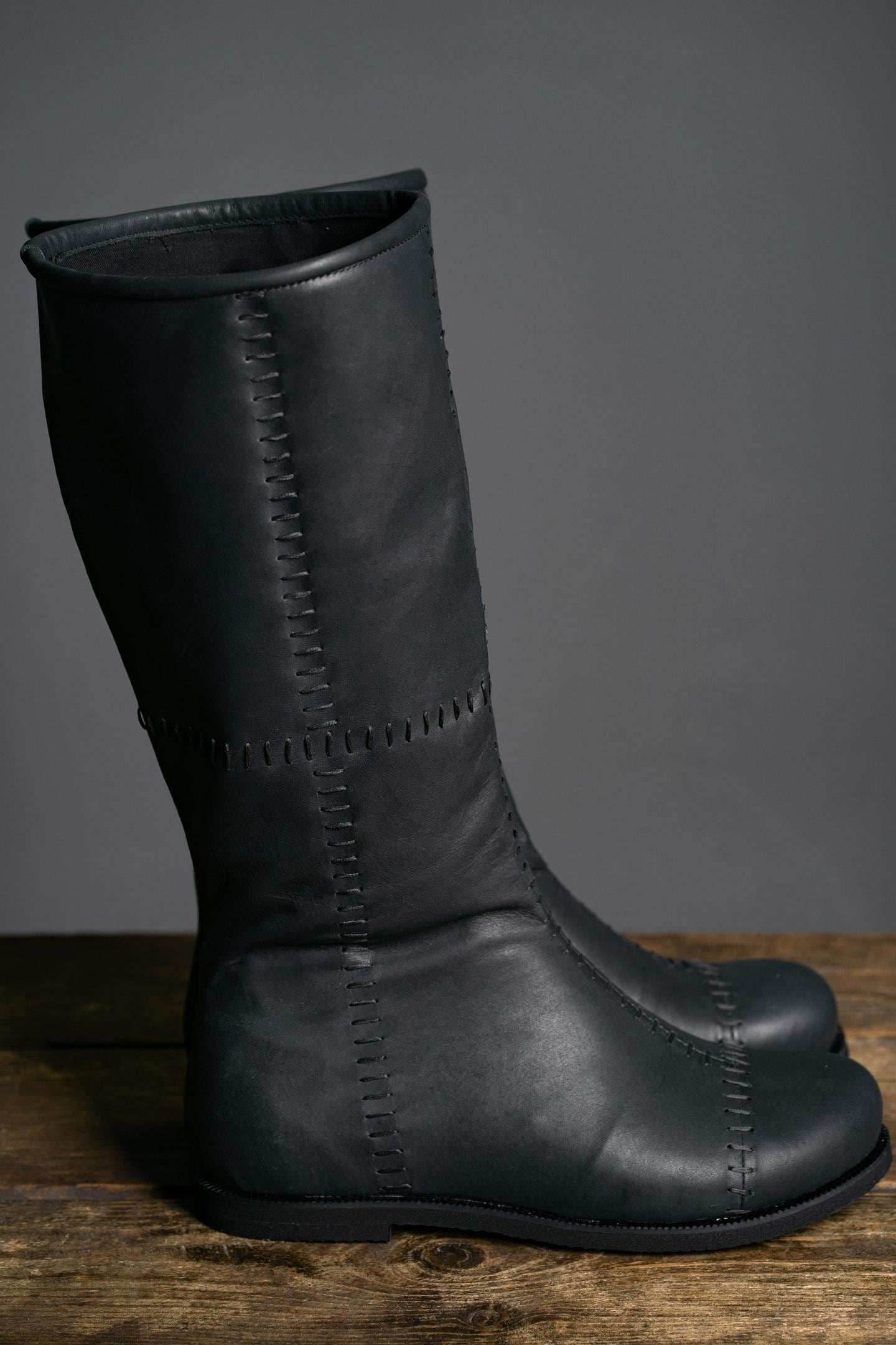 Aragorn's Black Leather Boots - 