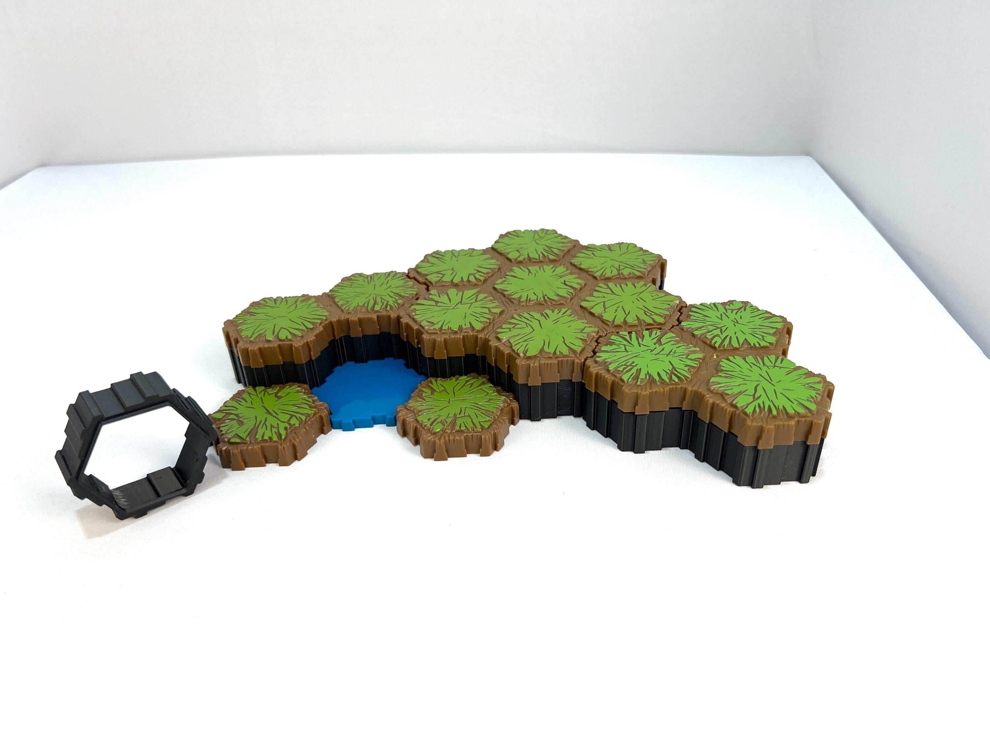 Hero Scape Riser Pieces Pack | Grow Your Landscape Battle Arena | Paintable Miniature Board Game | Connects with Existing Terrain Hex Tiles - Large Pack / Black
