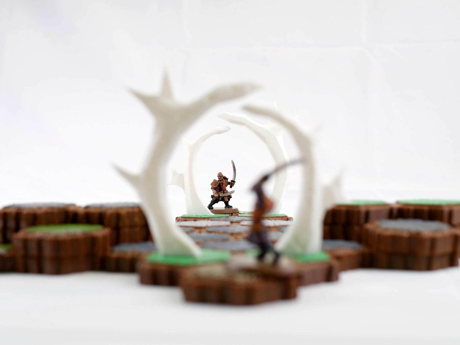 Hero Scape Obstacle Interactive Viking Portal | Tabletop Terrain Hex Pieces | Paintable Miniature Board | DnD Role Play Game Upgrade Tile - Grass/White