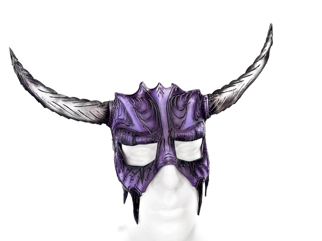 Handmade Genuine Leather Mask with Horns in Purple and White The Horned Beast - 