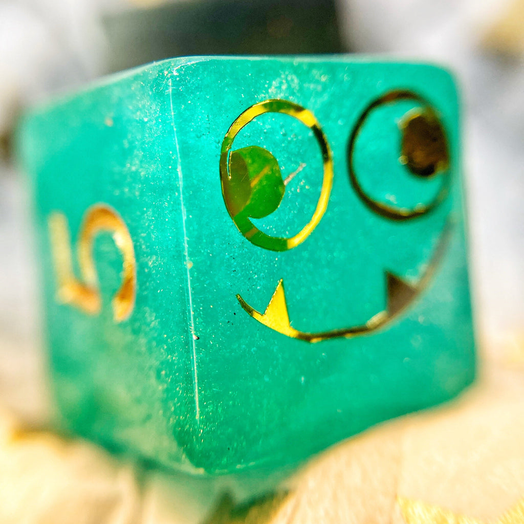 Glow in the Dark Tusktooth Fjord Inspired D6 Dice