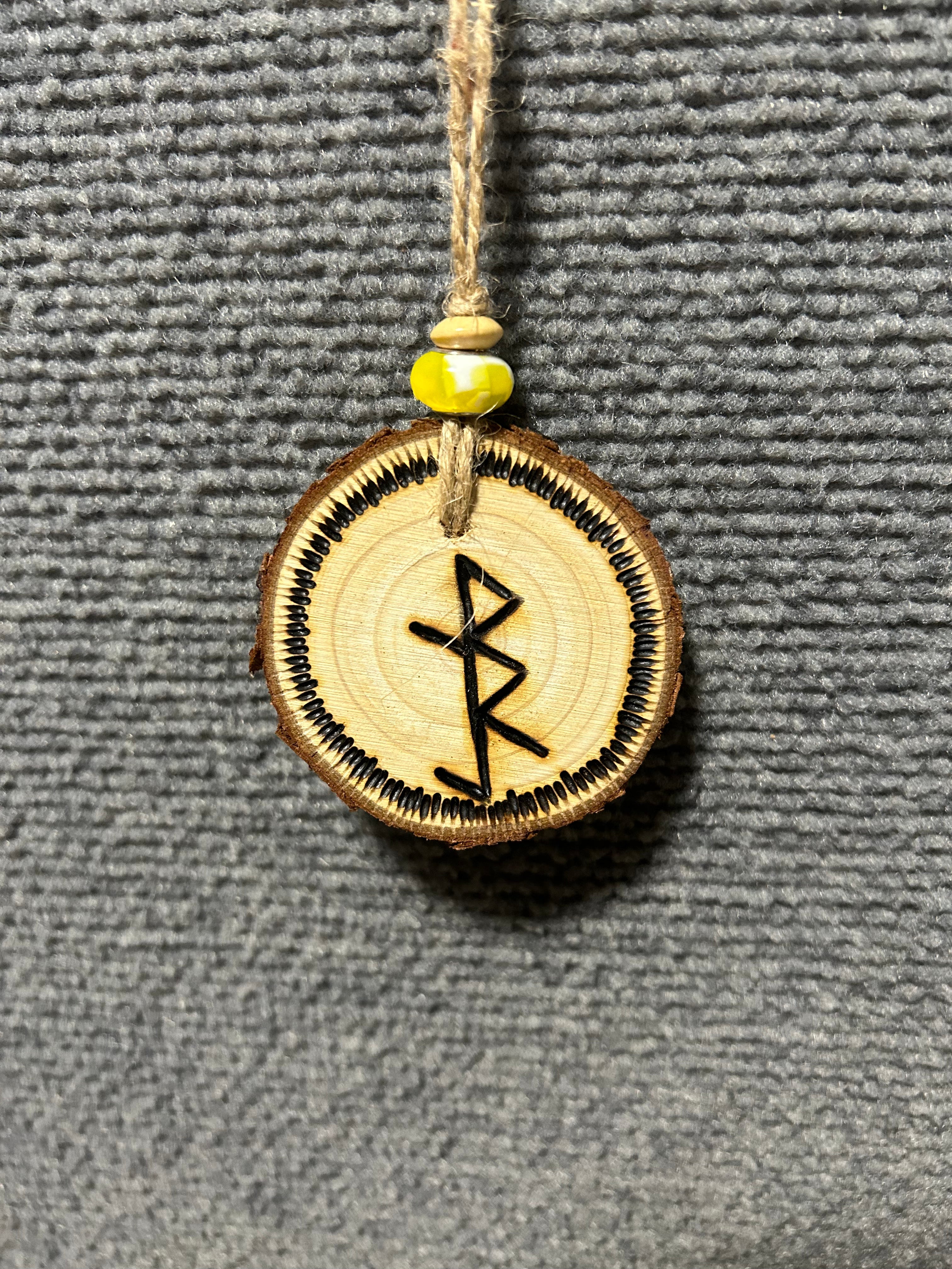 Bindrune Talisman Bauble