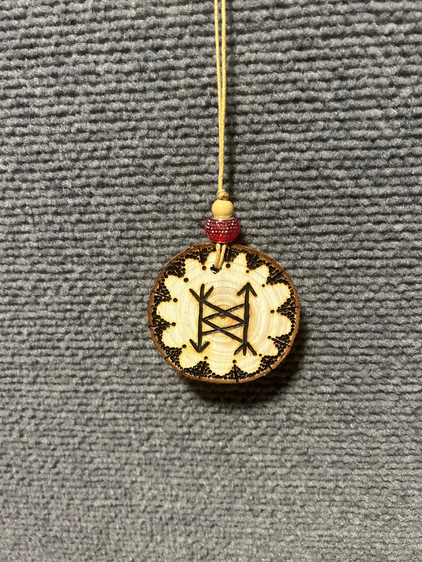Bindrune Talisman Bauble