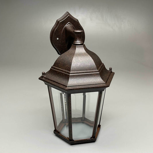 KICHLER LIGHTING Madison 1 Light Outdoor Wall Bracket Tannery Bronze 100W (New) - 