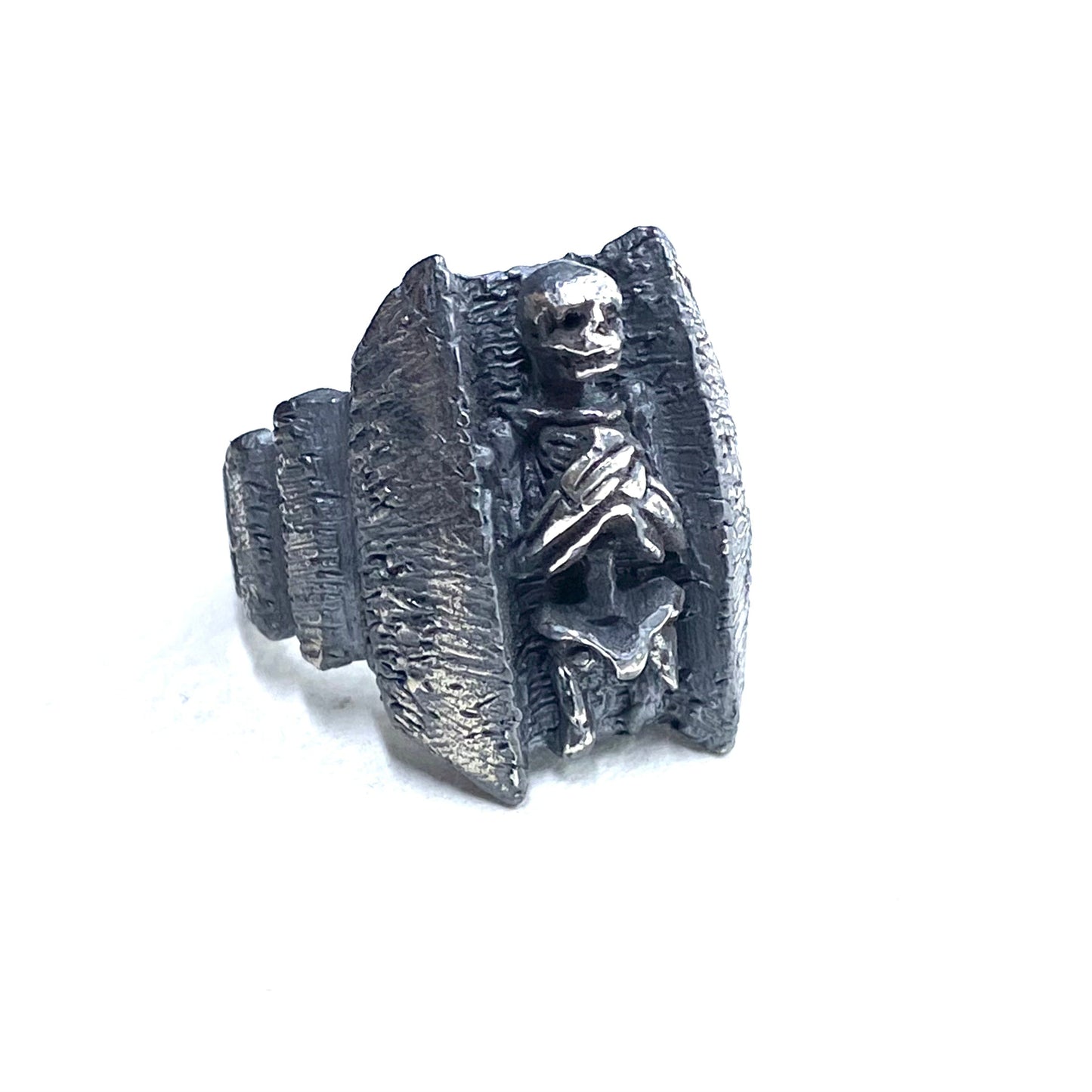 Momento Mori Ring in Sterling Silver Fulfilled Julian The 2nd