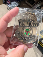 BL16-016 Boba Fett Bounty Hunter Full Size pin - 