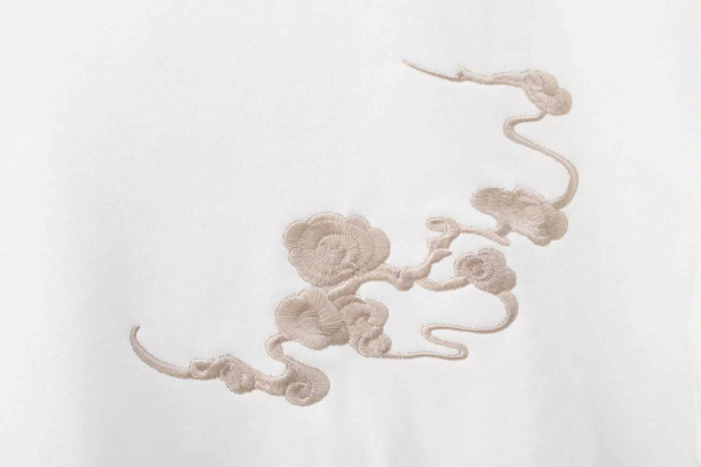 KH9202 Raging Panther Embroidery Hoodie - White / S