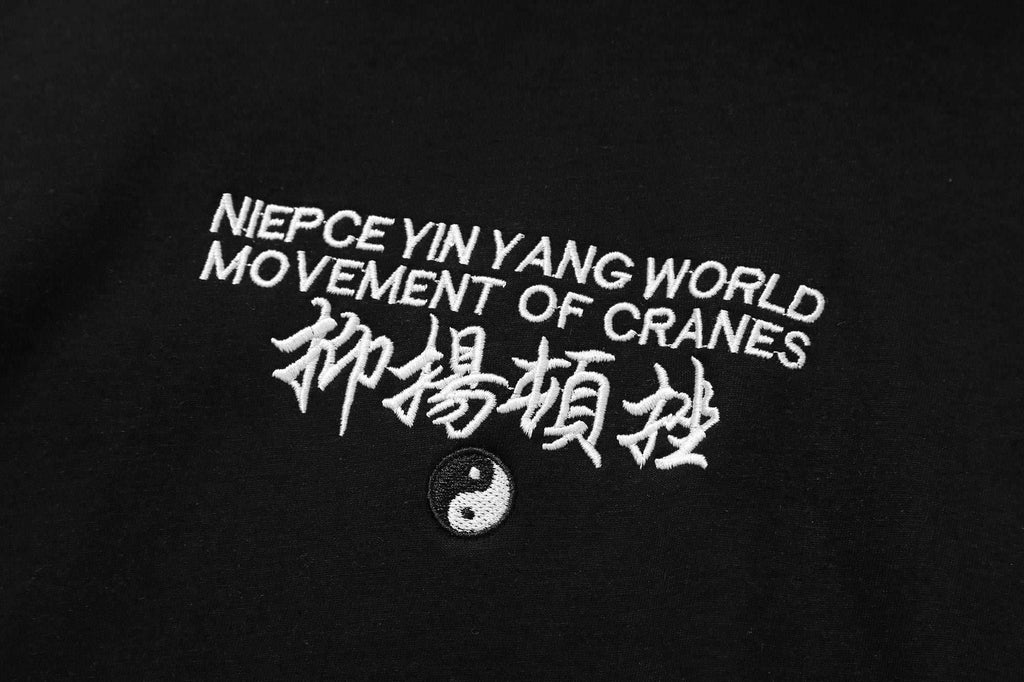KH9332 Movement of Cranes Embroidery Hoodie - White / S