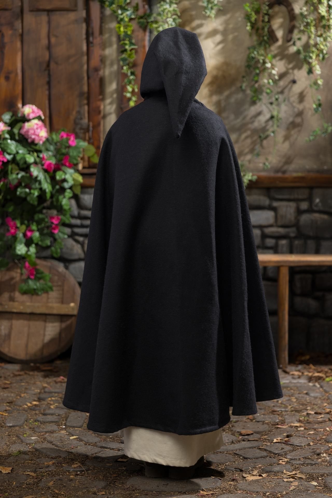 Children's Cape Leanaa Black