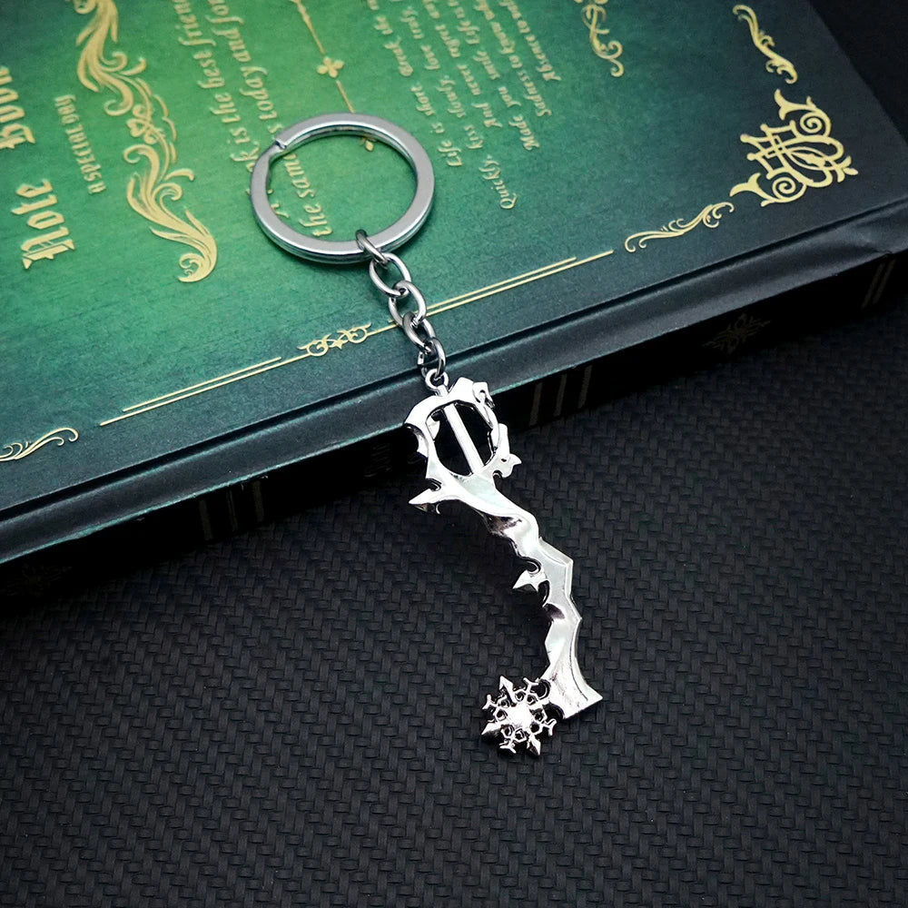 Kingdom Hearts Keychain Sora Key Keyblade Weapon Keyring Keychains for Men Game Accessories Car Key Ring Pendant llaveros