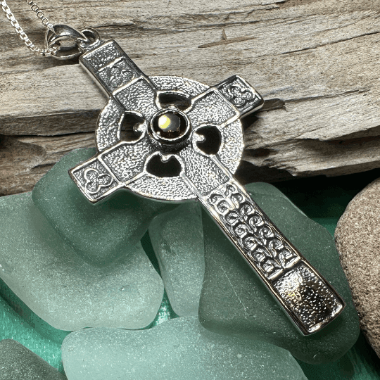 Gibrian Celtic Cross Necklace - 18 / Garnet