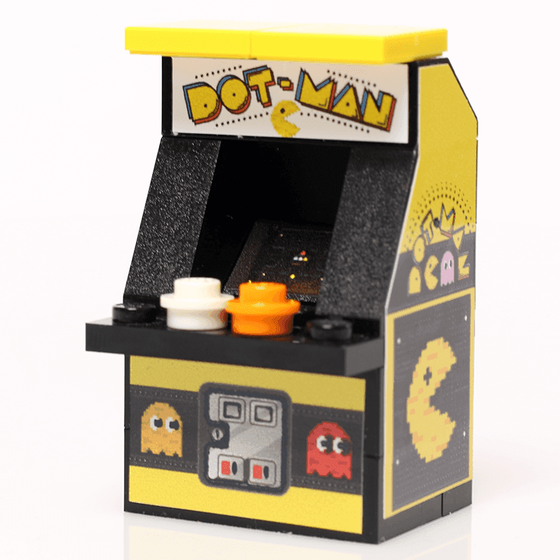 Dot-Man Arcade Machine made using LEGO parts - B3 Customs - 