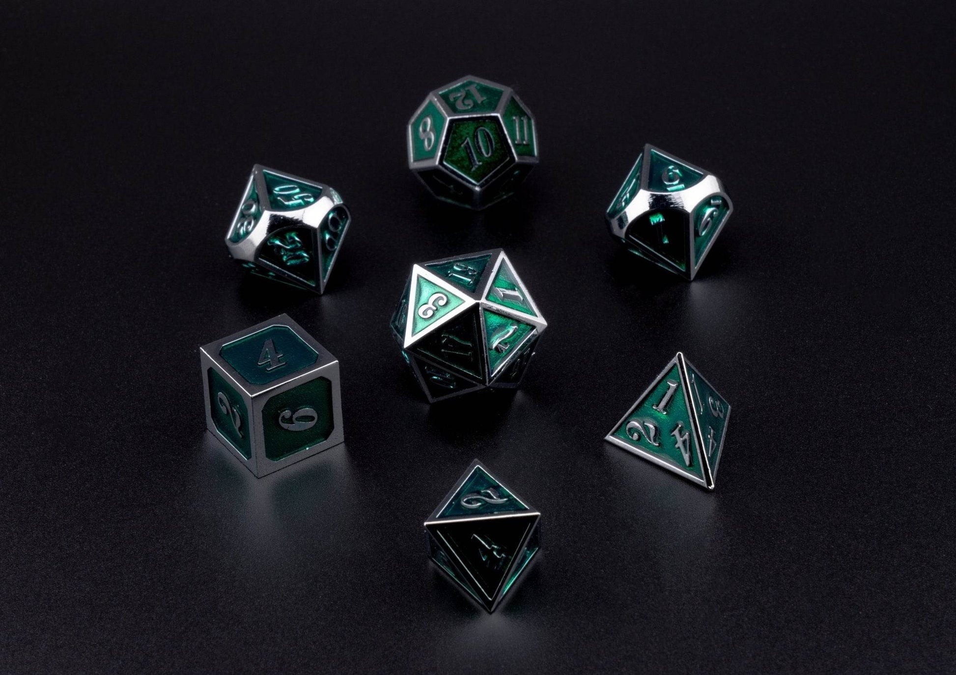 Lunar Pine Dice Set - 