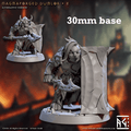 Magmaforged Dumlok: Sculpt E (Female Fire Dwarf Warrior) - No Helmet / Towershield / Dagger