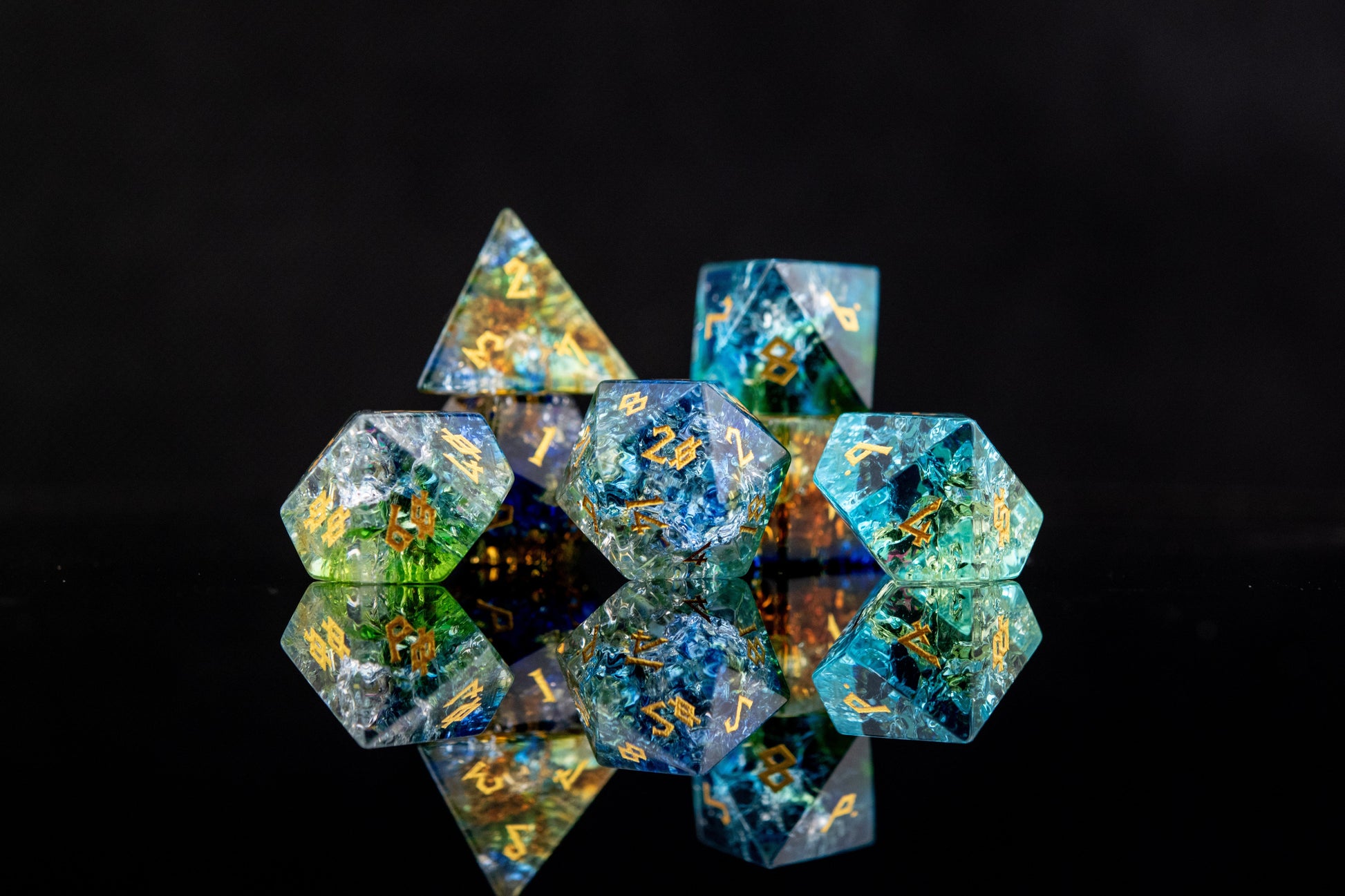 Mother Nature Shattered Glass Dice Set