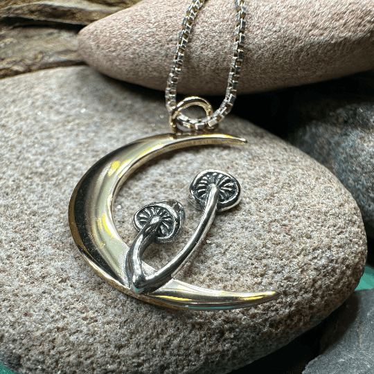 Moonlit Mushroom Necklace - 18