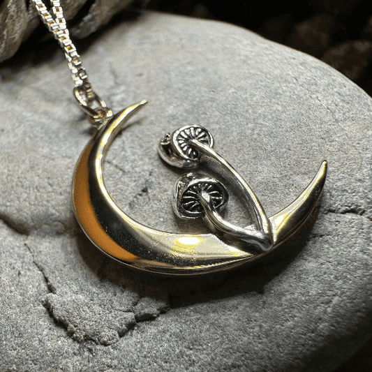 Moonlit Mushroom Necklace - 18
