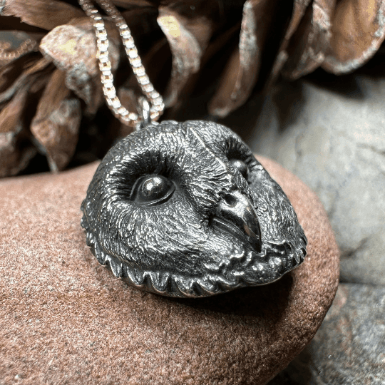 Moonswept Owl Necklace - 18