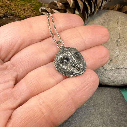 Moonswept Owl Necklace - 18