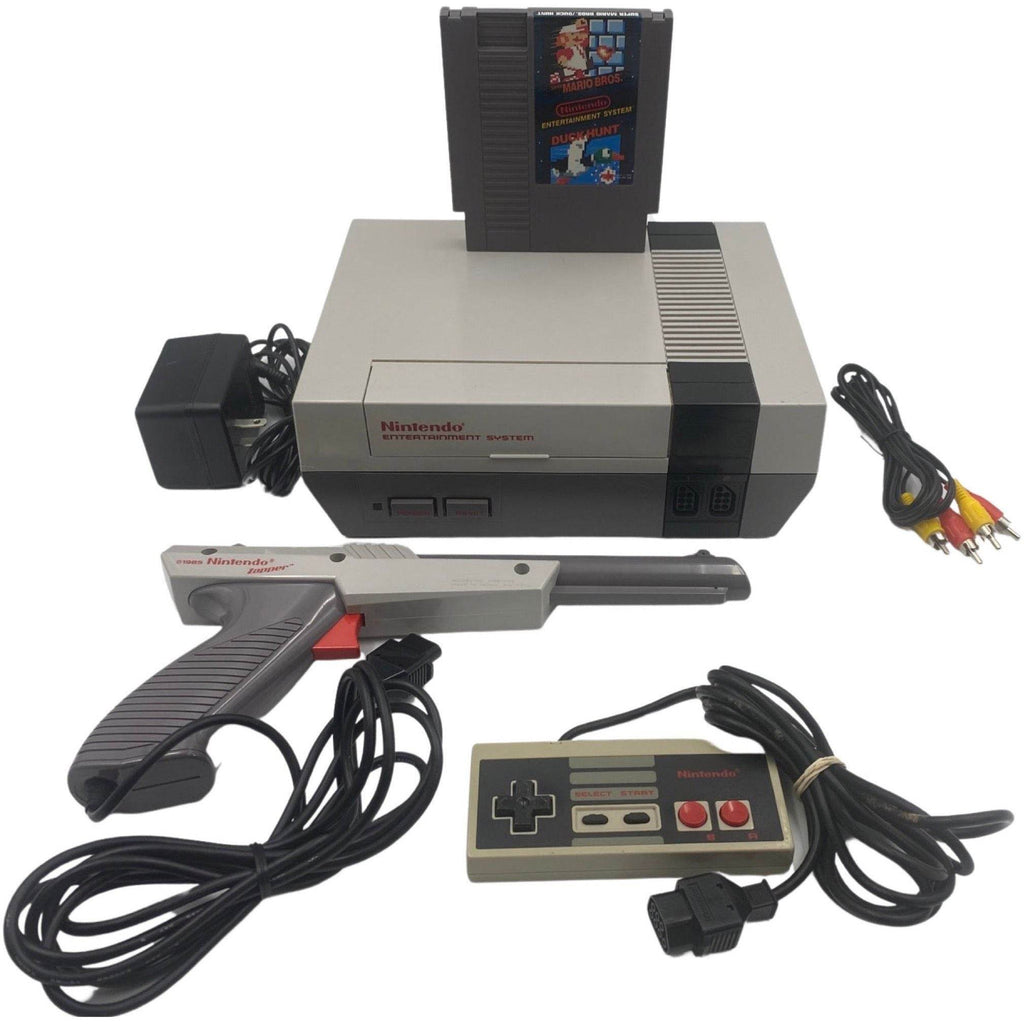 Nintendo NES Action Set Console & Game - Grey Gun Controller & 2 Controllers - Good Condition