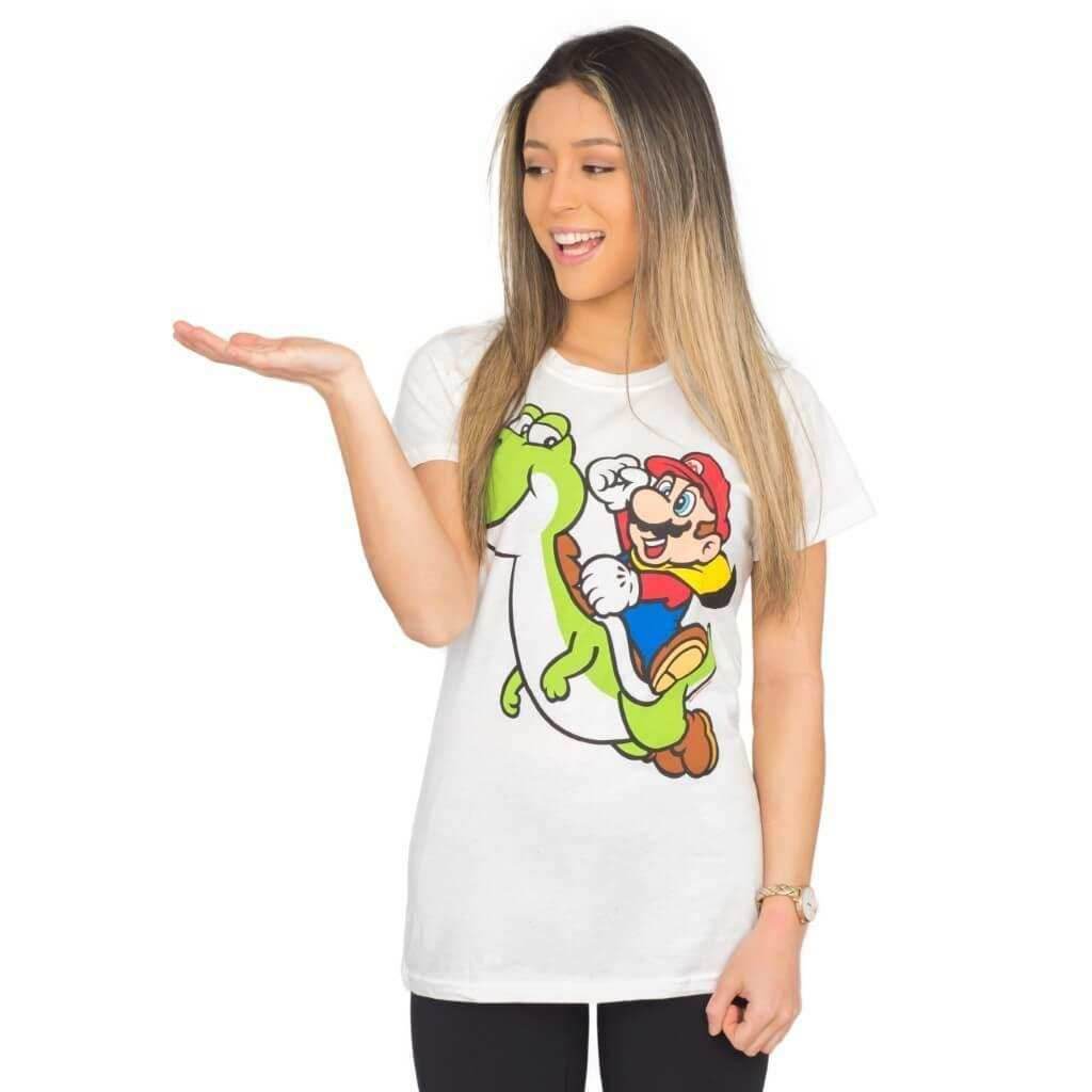 Nintendo Super Mario Riding Yoshi T-shirt - S