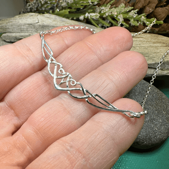 Natina Celtic Knot Necklace - 