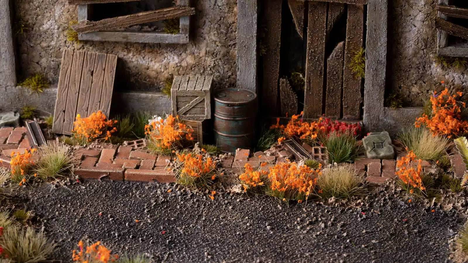 Gamers Grass Tufts: Orange Flowers- Wild - 