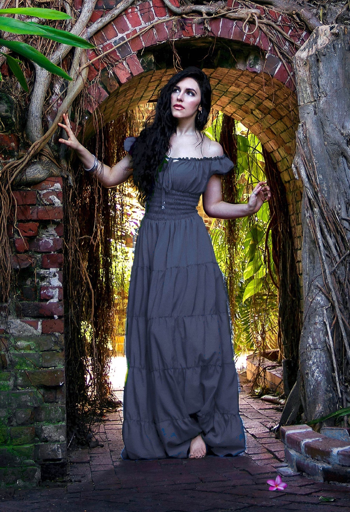 Perfect Hot Weather Renaissance Chemise Bohemian Summer Dress - Charcoal