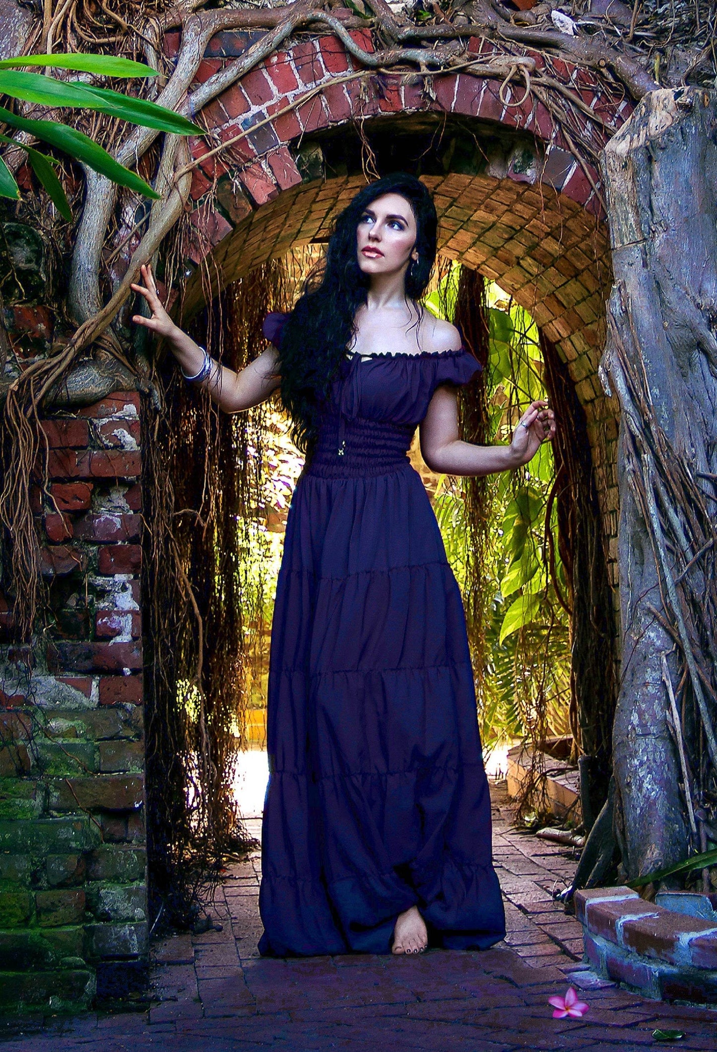 Perfect Hot Weather Renaissance Chemise Bohemian Summer Dress - Indigo