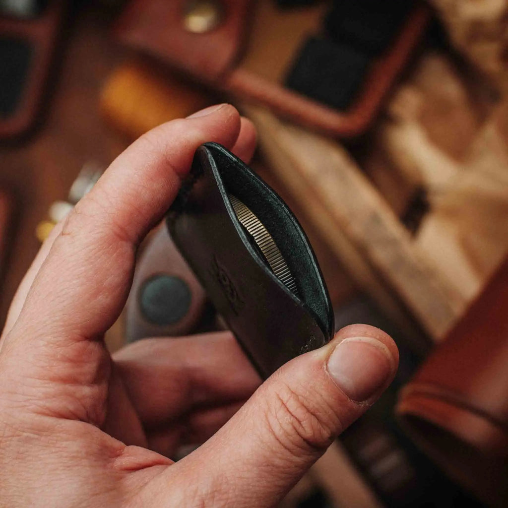 Peso Pocket v3 – Leather Challenge Coin Slip | Pirate Goods
