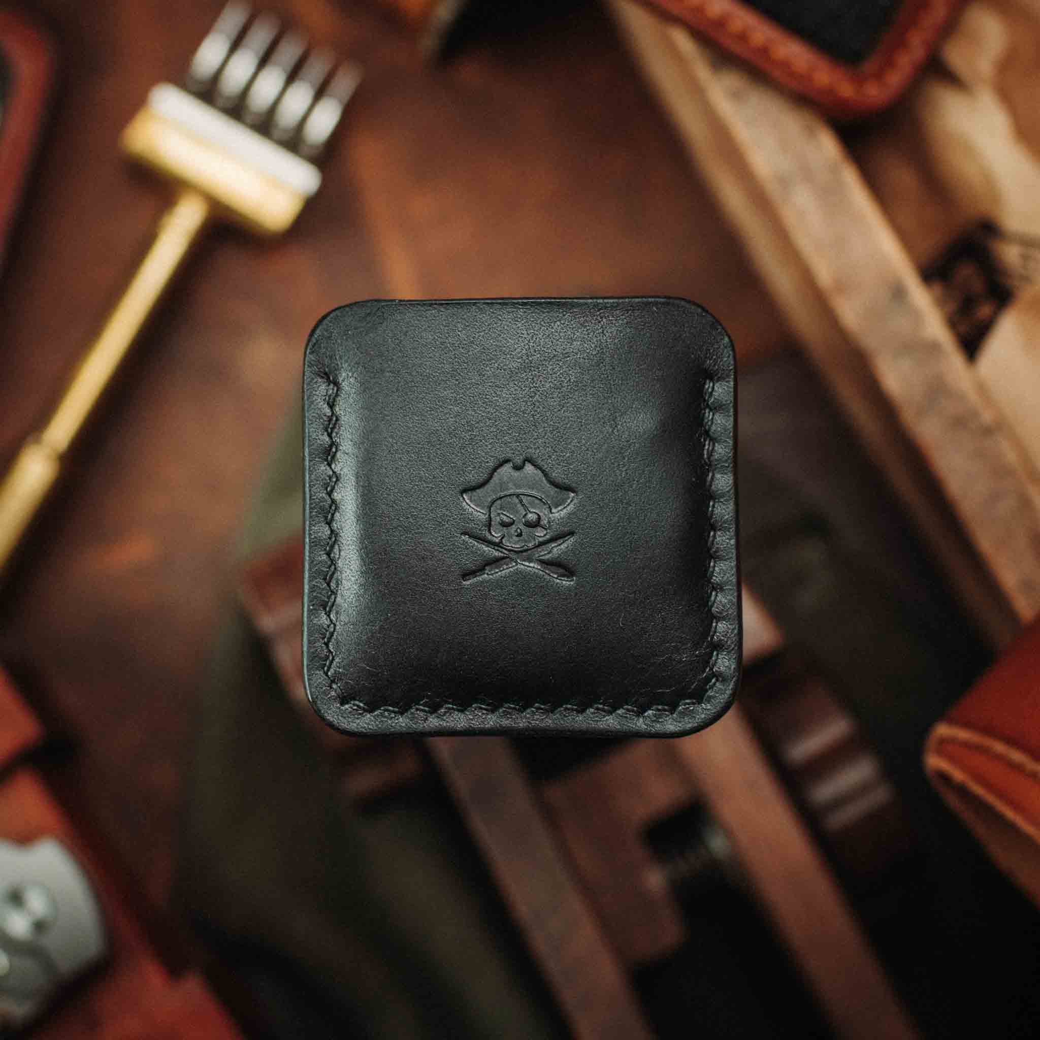 Peso Pocket v3 – Leather Challenge Coin Slip | Pirate Goods