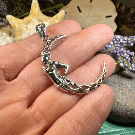 Sorcha Moon Goddess Necklace - 18