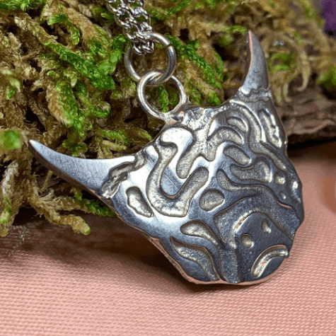 Hamish Highland Cow Necklace - 
