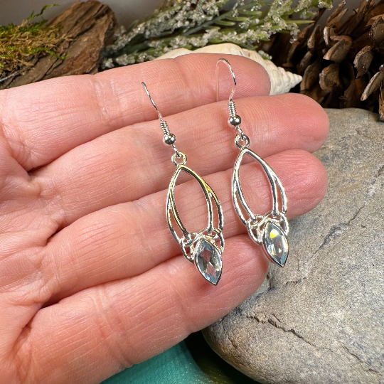 Ania Trinity Knot Earrings