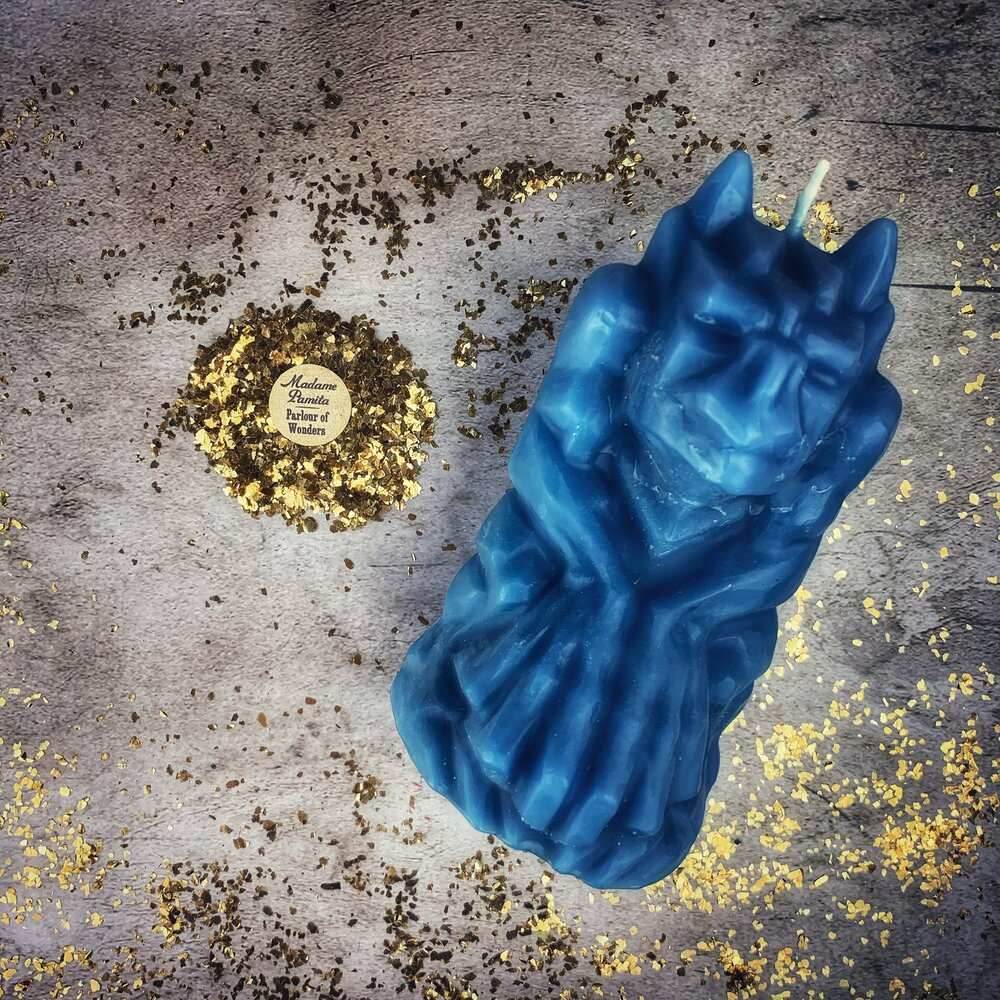 Beeswax Gargoyle Protector Spell Candle - Blue (Protecting Health)