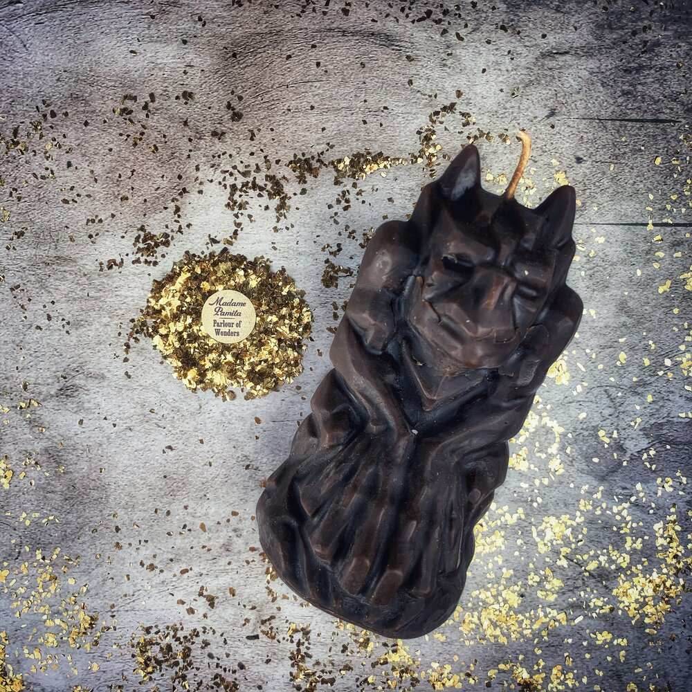 Beeswax Gargoyle Protector Spell Candle - Brown (Protecting Legal Matters)