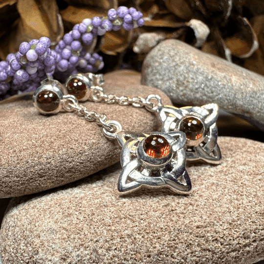 Celtic Protection Knot Earrings - Garnet