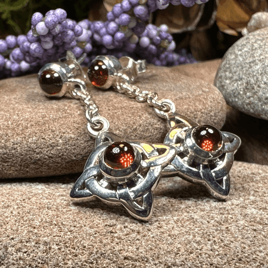 Celtic Protection Knot Earrings - Garnet