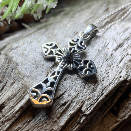 Caitlyn Celtic Cross Necklace - Amethyst