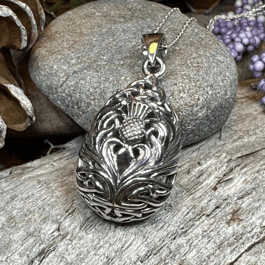 Tobermory Thistle Necklace - 18
