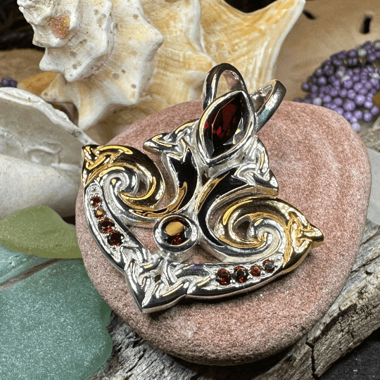 Celtic Triquetra Gemstone Necklace - Amethyst