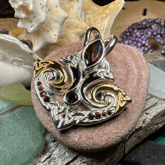 Celtic Triquetra Gemstone Necklace - Amethyst